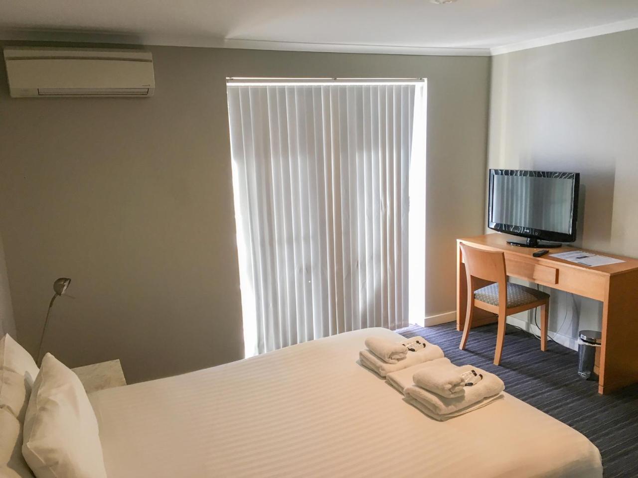The Premier Hotel Broadmeadow Newcastle Buitenkant foto